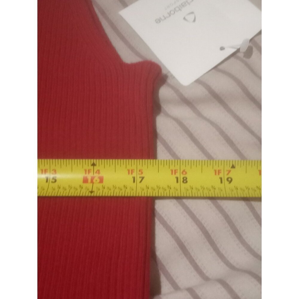New Women's LIZ CLAIBORNE LIZSPORT Medium M Tunic Top Sleeveless V-Neck RED - Picture 9 of 10